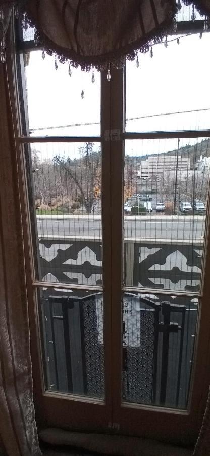 Historical John Rast House Circa 1875 Hotel Roseburg Exterior foto